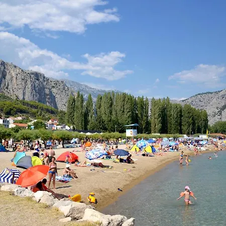 With A Parking Space - 2751 Apartment Omis